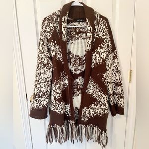 NWOT Women’s Fabrik Brown Patterned Knit Fringe Cardigan Sweater Size S/M